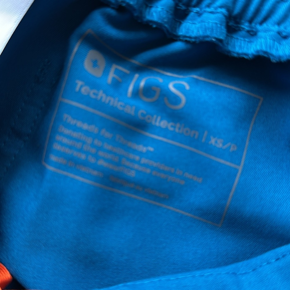 Figs Set S Top Xs/P Bottom - image 5